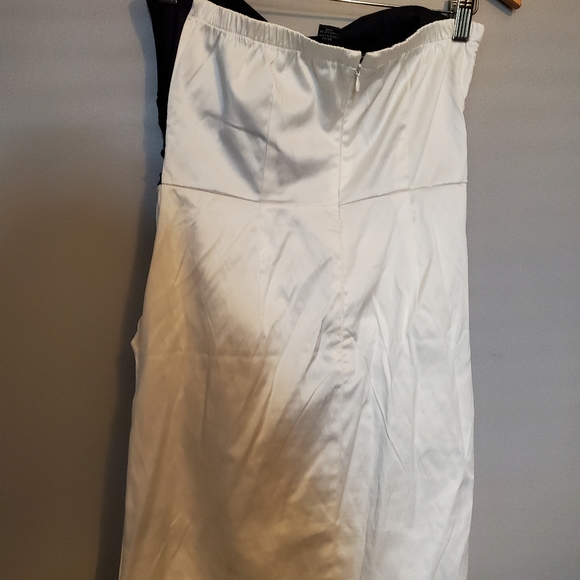 Impress Black/White Dress w/Pockets - Size M - Picture 9 of 11
